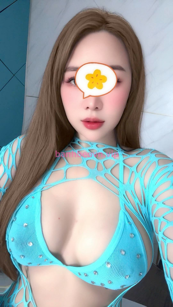 Bé Mon_ Dâm nữ body sexy, nước nhiều rất kích thích 