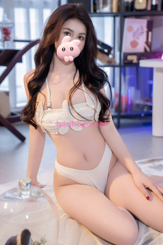 LINH LINH_ SEXY QUYẾN RŨ - KỸ NĂNG THẦN DÂM - VÚ TO BÍM KHÍT E CHIỀU CHUỘNG NHIỆT TÌNH