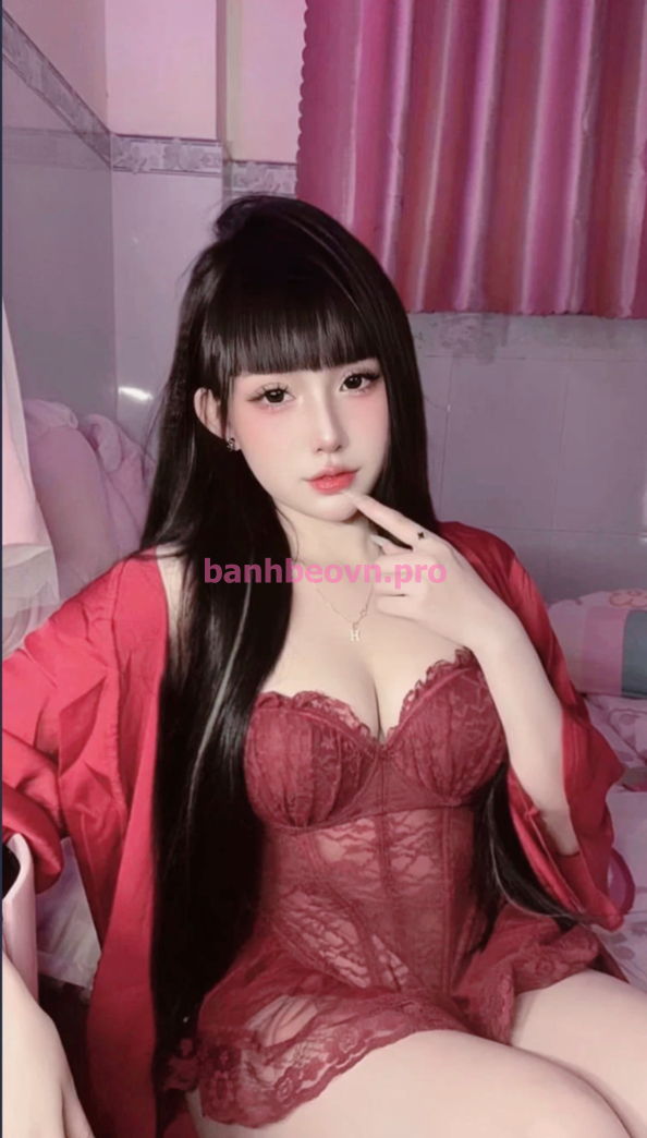 Bé nị 