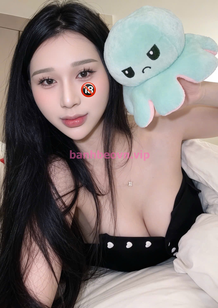 [HOT]🇨🇳🇻🇳Như Ngọc chân dài 1m7 美腿美女接待中国客人🇨🇳