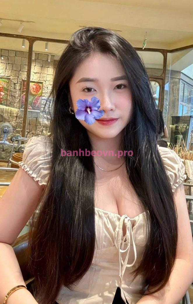 Mai Hoa ✅ xinh dâm bứm múp chiều khách 