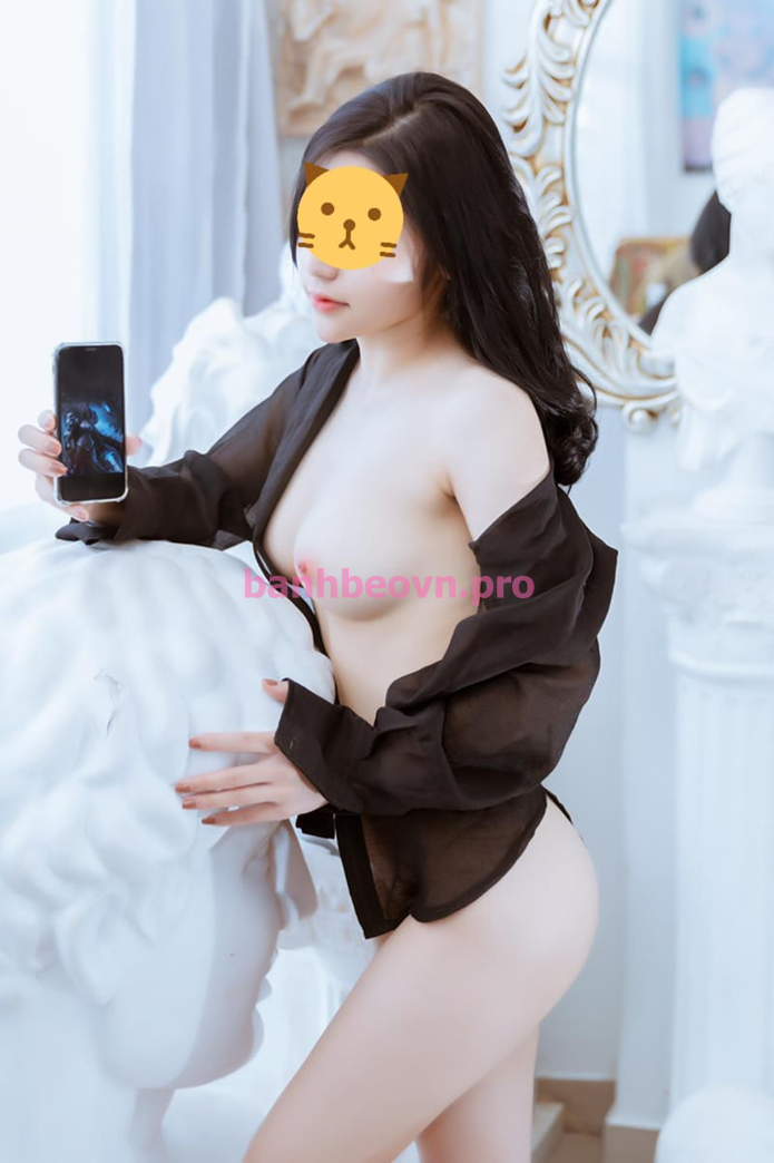 Kiều Hân♥️ Dâm Đãng Yêu Nghề Chiều Khách Hết Mực
